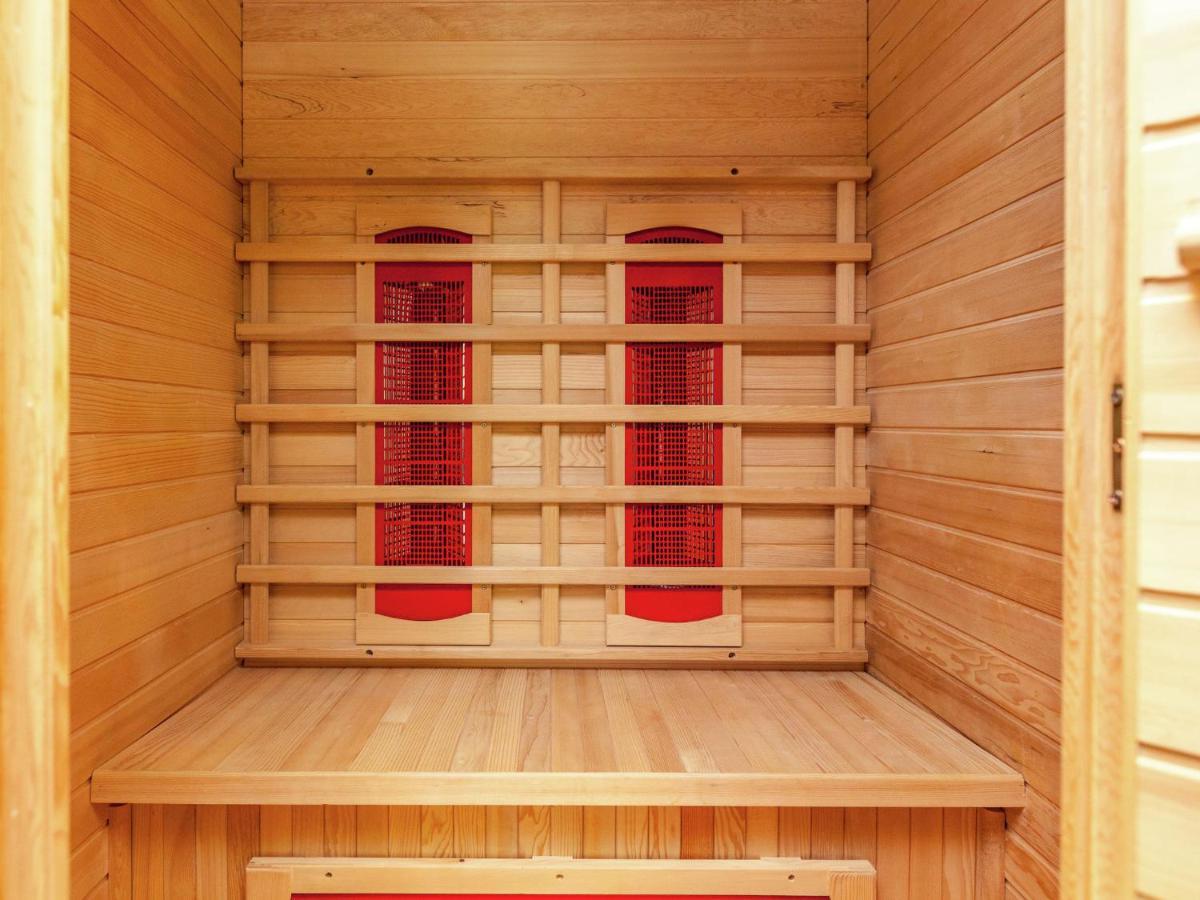Charming Holiday Home In Malmedy With Sauna Экстерьер фото
